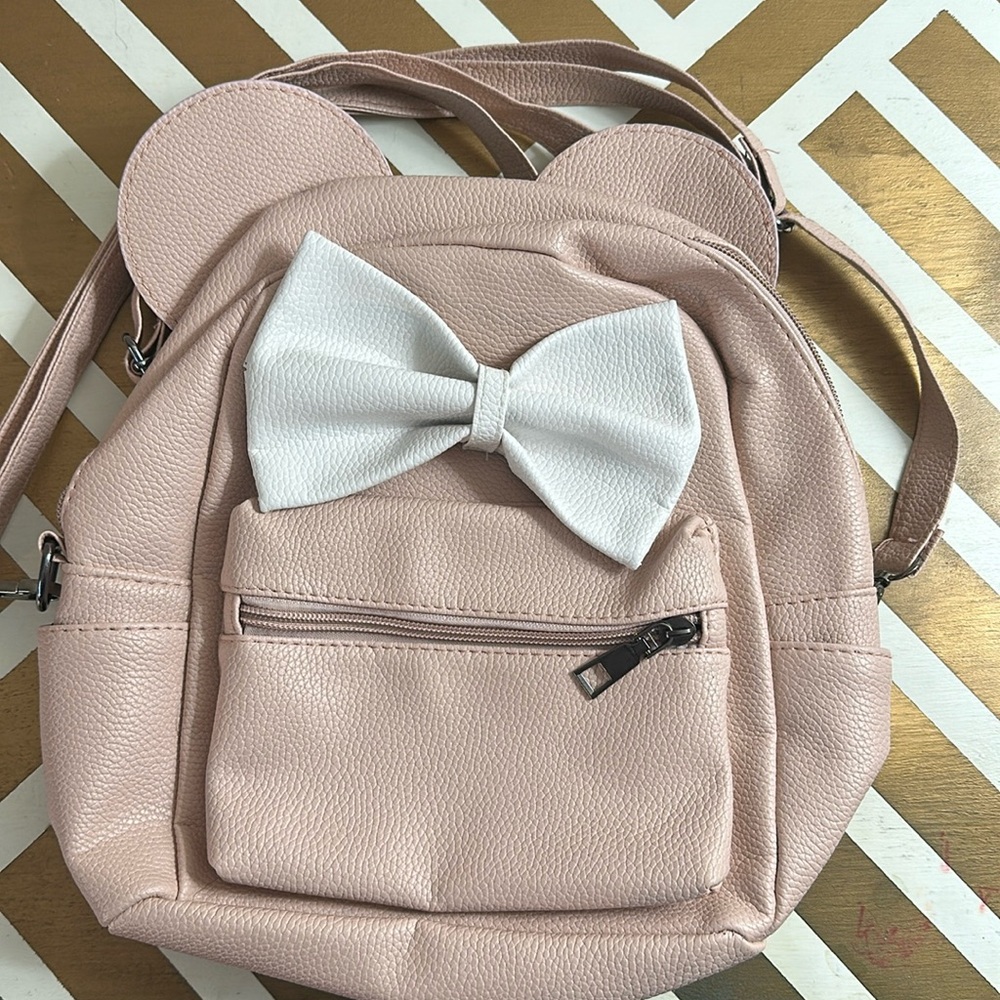Minnie Mouse backpack